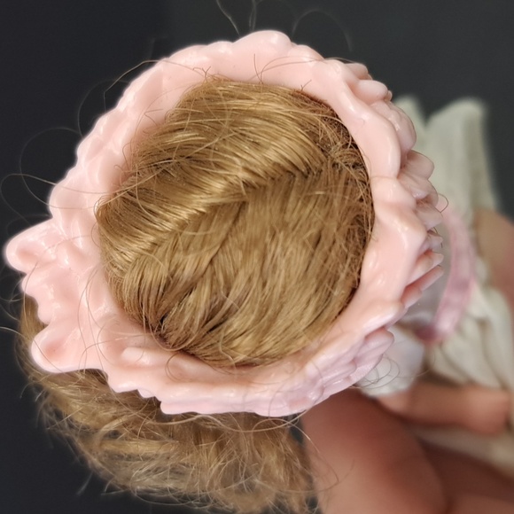 Vintage 2003 Madame Alexander "Flower Girl " doll McDonald's toy - Picture 5 of 6